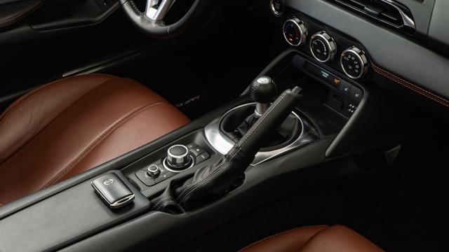 MAZDA MX-5 2.0L SKYACTIV-G UNIPRO PERFETTA - foto 28
