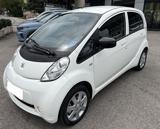 PEUGEOT iOn Active