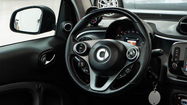 SMART BRABUS 0.9 TURBO TWINAMIC CABRIO XCLUSI - foto 21