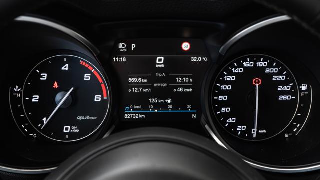 ALFA ROMEO STELVIO 2.2 TURBODIESEL 210 CV AT8 Q4 VE - foto 30