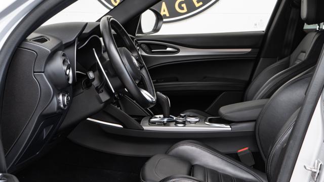 ALFA ROMEO STELVIO 2.2 TURBODIESEL 210 CV AT8 Q4 VE - foto 33
