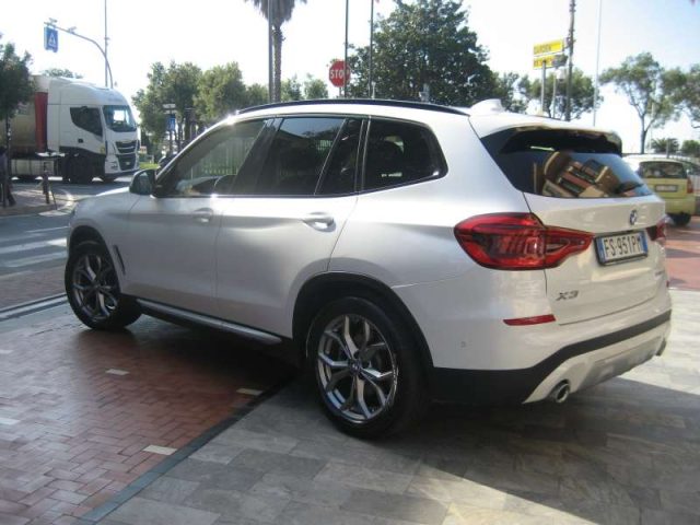 BMW X3 XDRIVE 20D XLINE - foto 6