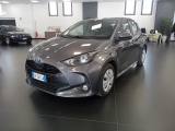 TOYOTA Yaris 1.5 Hybrid 5 porte Business