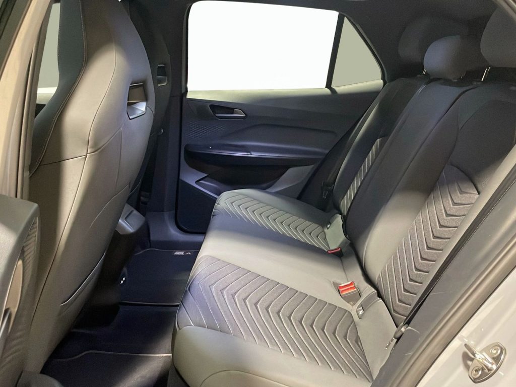 immagine usato CUPRA Born 58kwh impulse+