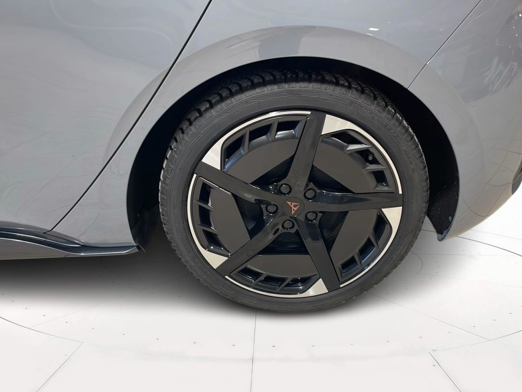 immagine usato CUPRA Born 58kwh impulse+