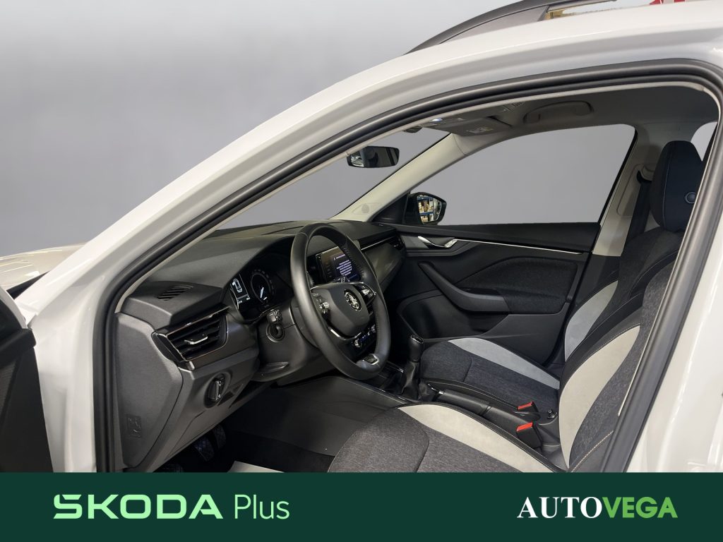 immagine usato SKODA Kamiq 1.0 tsi black dots 95cv