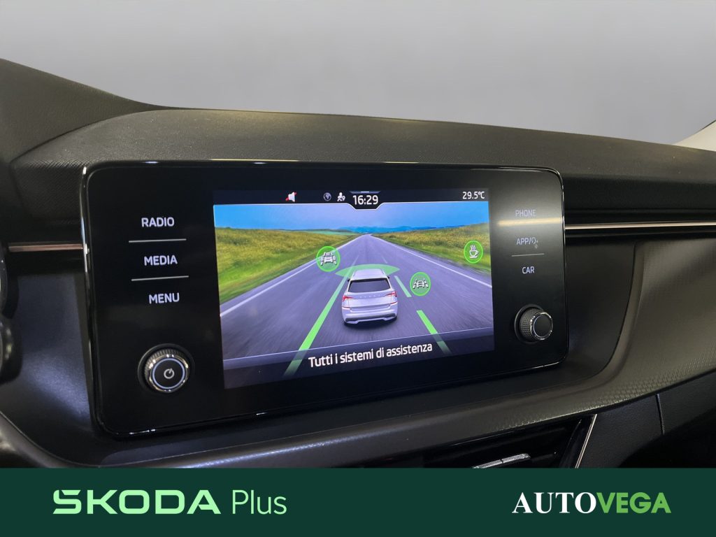 immagine usato SKODA Kamiq 1.0 tsi black dots 95cv