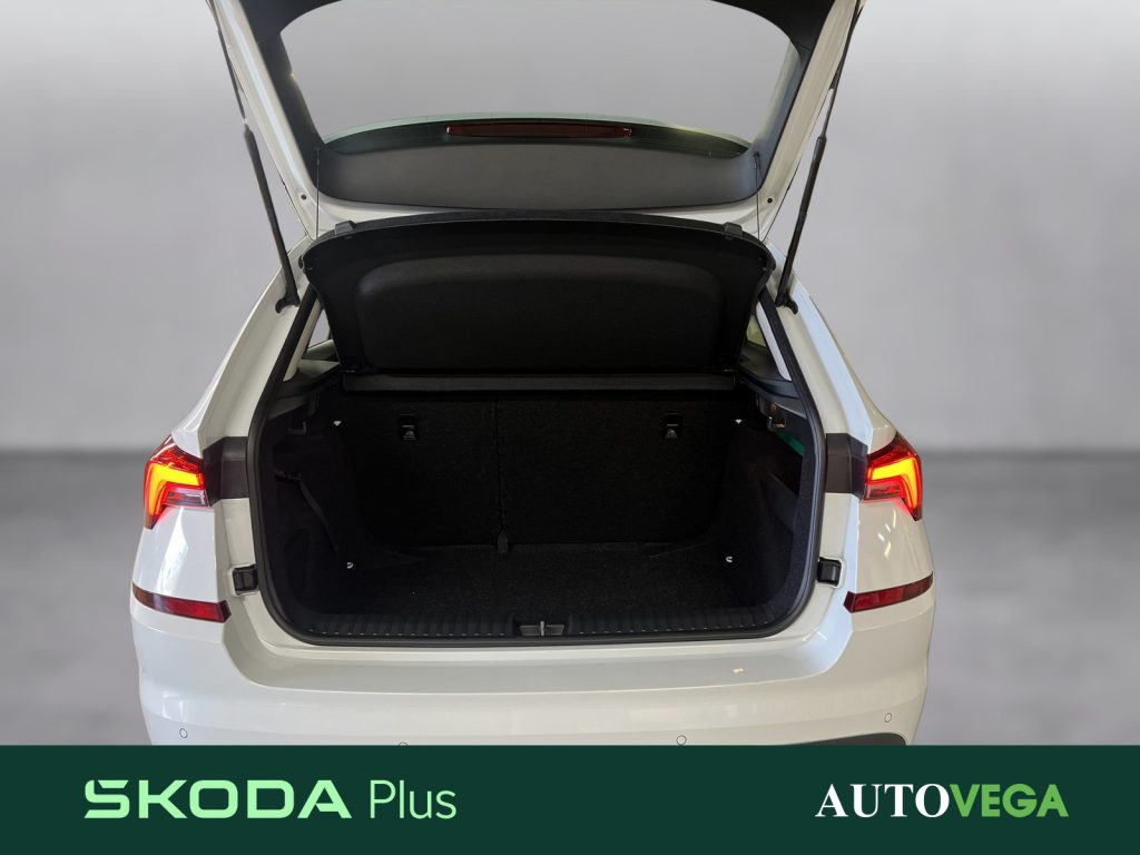 immagine usato SKODA Kamiq 1.0 tsi black dots 95cv