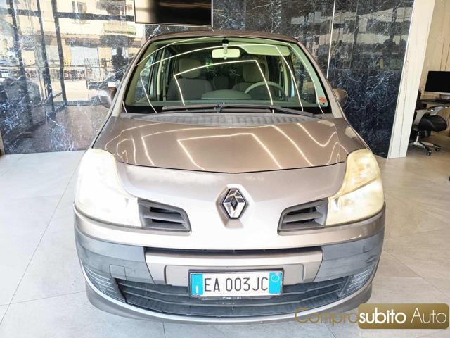 RENAULT Grand Modus