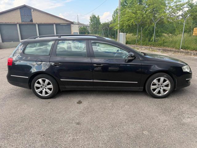 VOLKSWAGEN PASSAT 2.0 16V TDI VAR. HIGHLINE SENZA  - foto 21