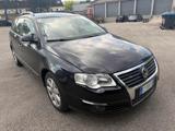 VOLKSWAGEN Passat 2.0 16V TDI Var. Highline senza lavoro da fare