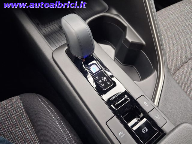 TOYOTA C-HR 1.8 HV TREND KM 0 - foto 30