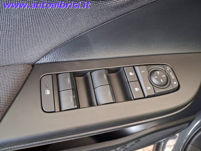 TOYOTA C-HR 1.8 HV TREND KM 0 - foto 14