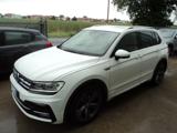 VOLKSWAGEN Tiguan 2.0 TDI SCR DSG Sport BlueMotion Technology