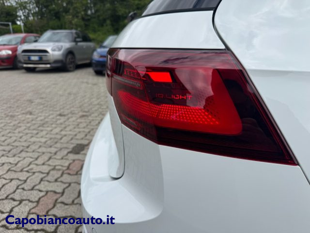 VOLKSWAGEN GOLF 2.0 TSI DSG GTI - foto 21