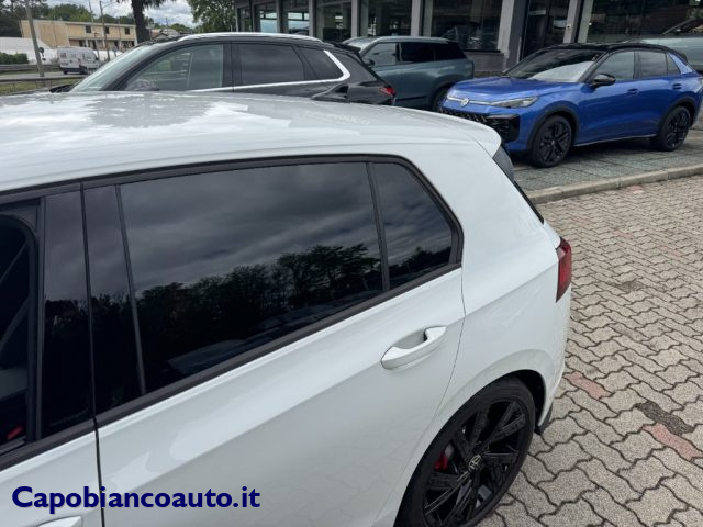 VOLKSWAGEN GOLF 2.0 TSI DSG GTI - foto 23