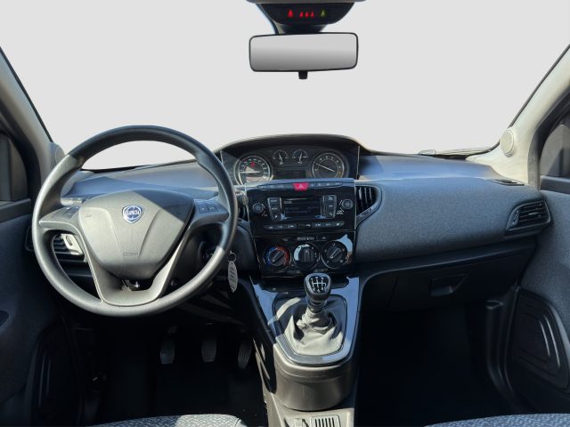 LANCIA Ypsilon usata 11