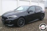 BMW 118 i 5p. M sport virtual + black line