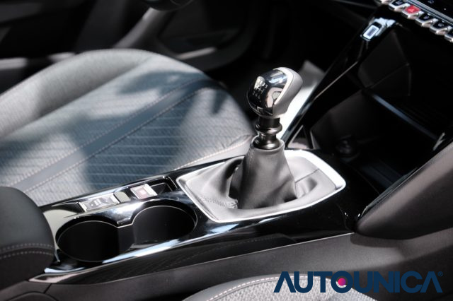 PEUGEOT 2008 usata, con Riconoscimento dei segnali stradali