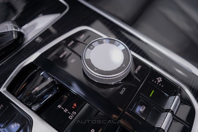 BMW X7 XDRIVE 40D 340CV 48V MSPORT - foto 28