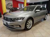VOLKSWAGEN Passat Variant 2.0 TDI SCR EVO DSG ** KM CERTIF. VOLKS **
