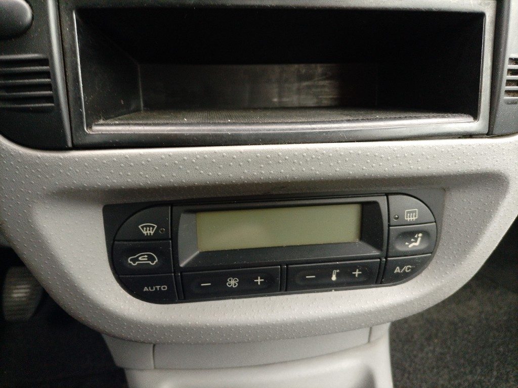 Immagine di CITROEN C3 1.4 HDi XTR del 03/2005 km 250037