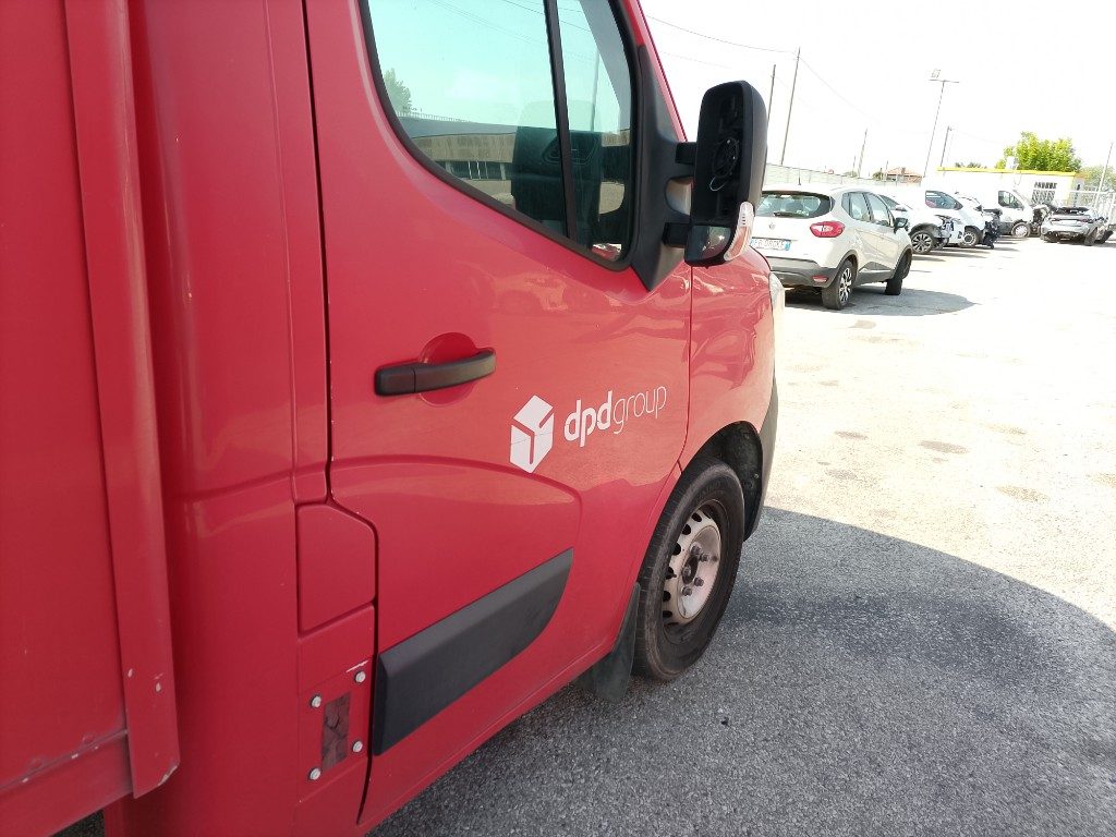 Immagine di RENAULT Master T35 2.3 dCi 135 cassonato del 06/2020 km 145789