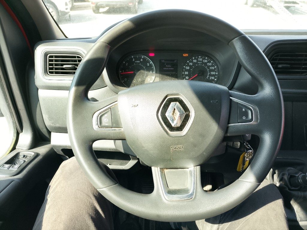 Immagine di RENAULT Master T35 2.3 dCi 135 cassonato del 06/2020 km 145789