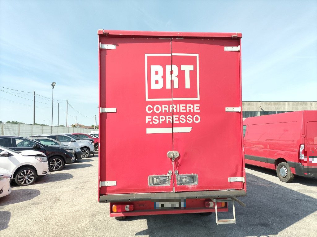 Immagine di RENAULT Master T35 2.3 dCi 135 cassonato del 06/2020 km 145789