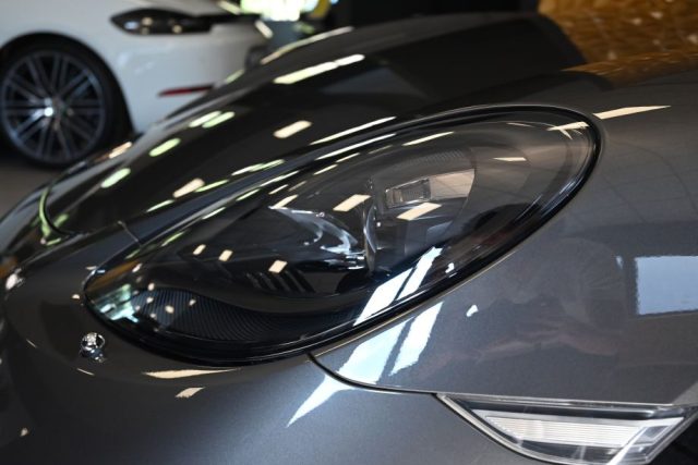 PORSCHE 718 CAYMAN 2.0 300CV PDK BLACKSERIES - foto 17