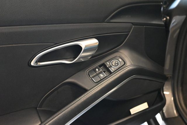 PORSCHE 718 CAYMAN 2.0 300CV PDK BLACKSERIES - foto 32
