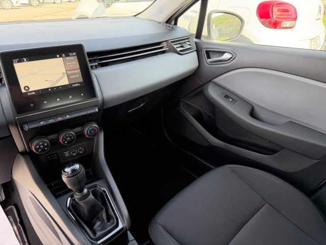 RENAULT CLIO BLUE DCI 85 CV 5 PORTE BUSINESS - foto 12
