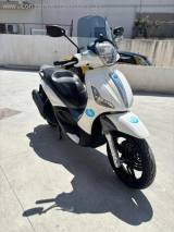 PIAGGIO Beverly 350 i.e. sport touring