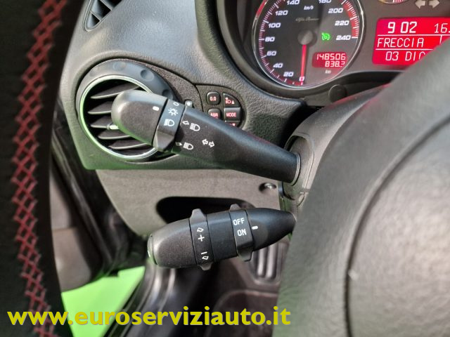 ALFA ROMEO GT 1.9 JTDM 16V DISTINCTIVE Q2 - foto 29