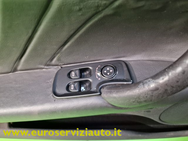 ALFA ROMEO GT 1.9 JTDM 16V DISTINCTIVE Q2 - foto 31