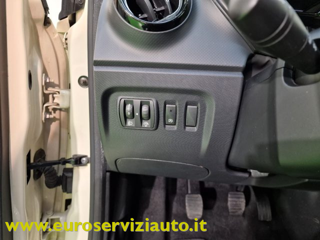 RENAULT CAPTUR DCI 8V 90 CV EDC START&STOP AUTO - foto 25