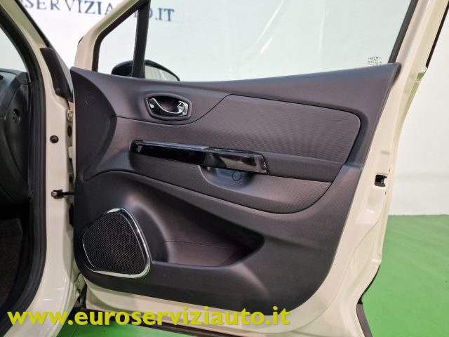 RENAULT CAPTUR DCI 8V 90 CV EDC START&STOP AUTO - foto 45