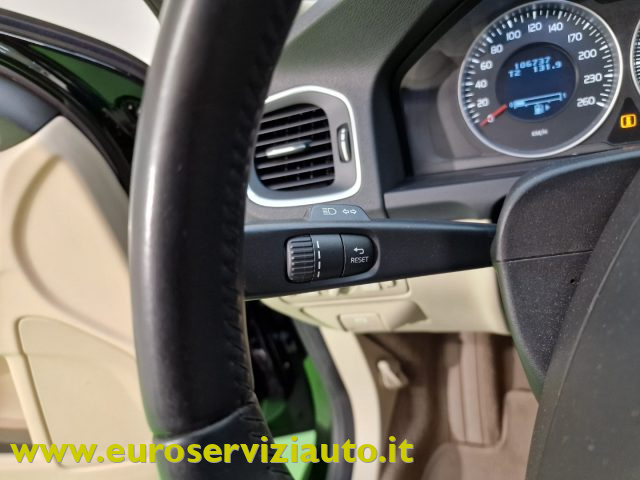 VOLVO V60 T3 POWERSHIFT KINETIC - foto 28