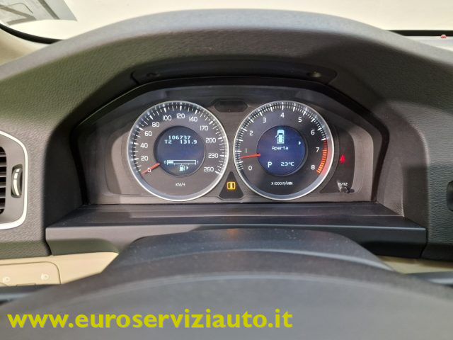 VOLVO V60 T3 POWERSHIFT KINETIC - foto 27