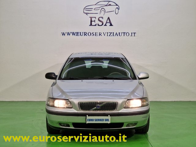 VOLVO V70 2.4 D5 20V CAT - foto 48