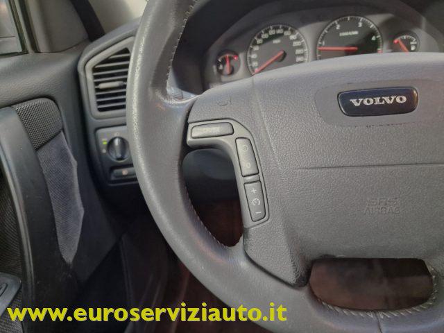 VOLVO V70 2.4 D5 20V CAT - foto 25