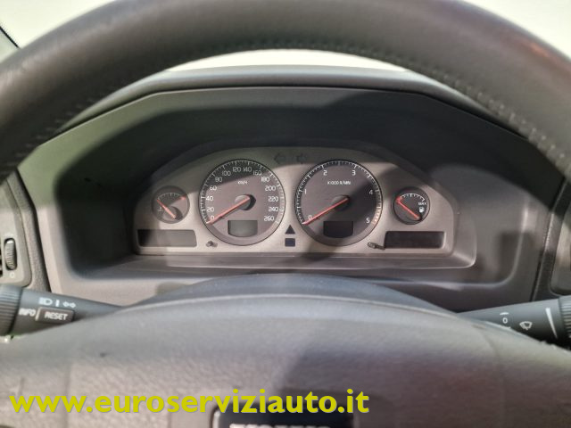 VOLVO V70 2.4 D5 20V CAT - foto 27