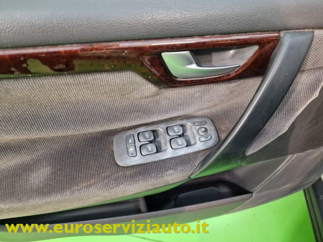 VOLVO V70 2.4 D5 20V CAT - foto 28