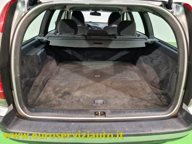 VOLVO V70 2.4 D5 20V CAT - foto 43