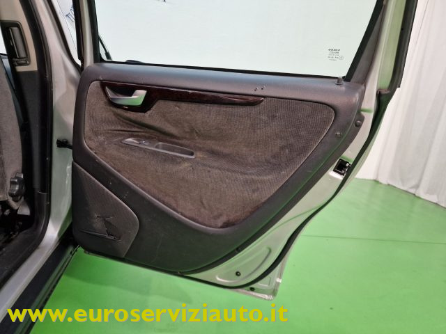 VOLVO V70 2.4 D5 20V CAT - foto 41