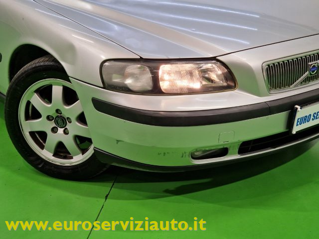VOLVO V70 2.4 D5 20V CAT - foto 45