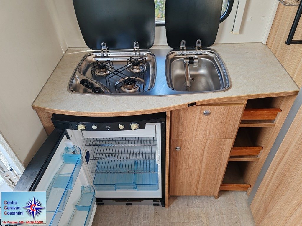 CARAVELAIR ANTARES 400 61 23726986 O 6a0d71f6135df
