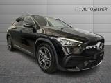 MERCEDES-BENZ GLA 180 Automatic Premium