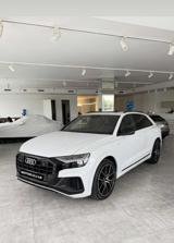 AUDI Q8 45 TDI quattro tiptronic S-LINE