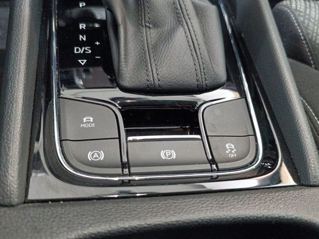 SKODA KAROQ 2.0 TDI EVO SCR 115 CV DSG STYLE - foto 21